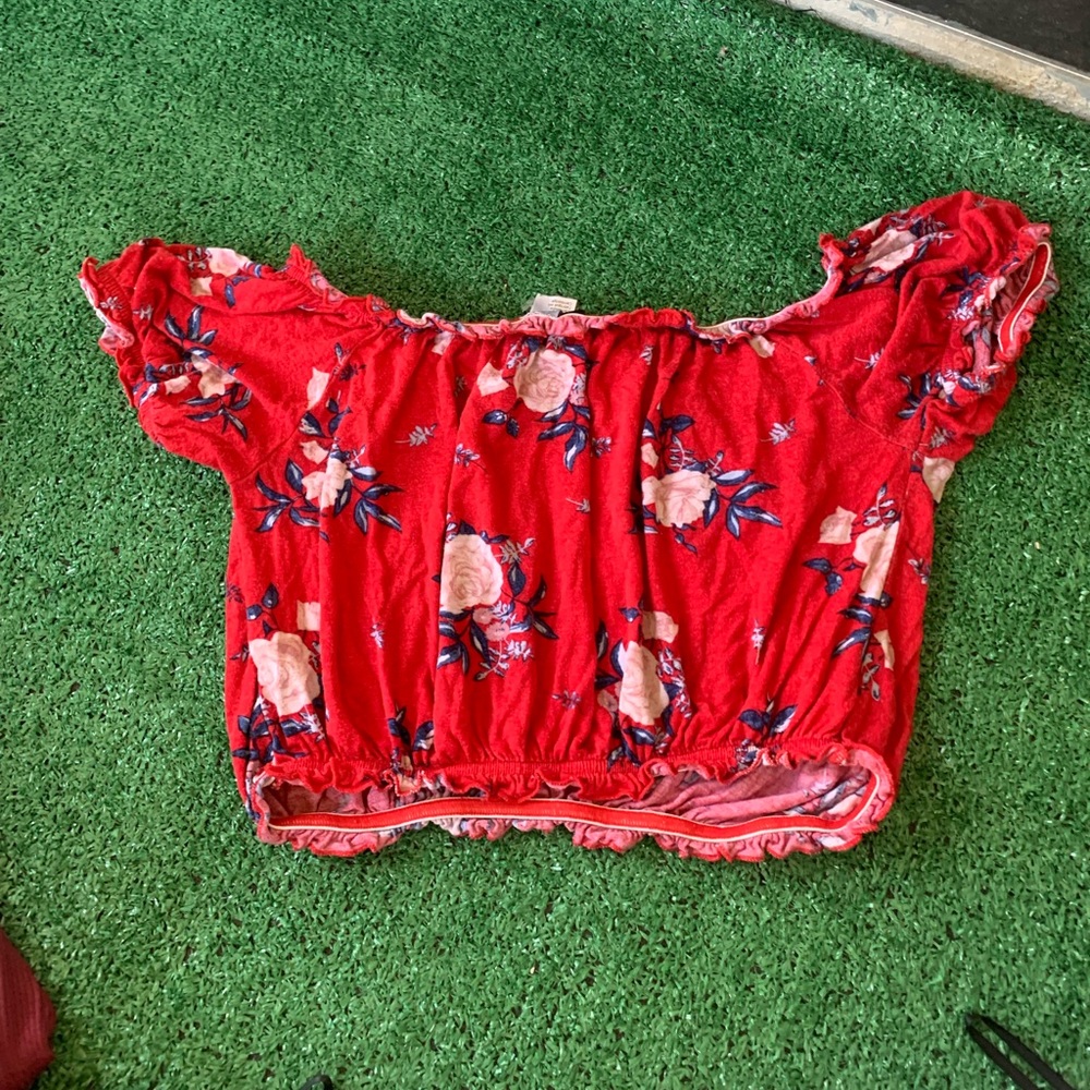 Red blows shirt